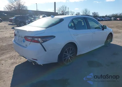 2022 Toyota Camry Se Awd z USA, uszkodzony, nr VIN 4T1T11BK5NU052346